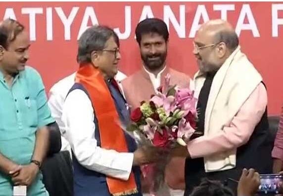 Congress Leader S M Krishna Joins Bjp 36 वर्षांची साथ सोडून काँग्रेस नेते एस एम कृष्णा भाजपमध्ये