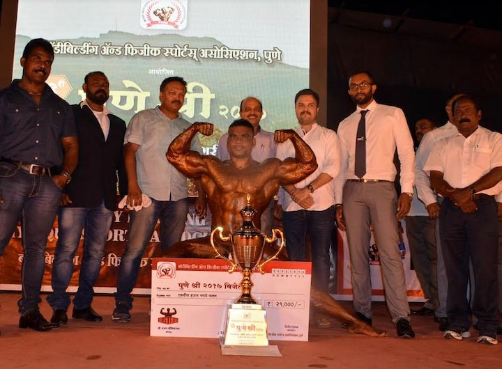 अत्यंत चुरशीच्या झालेल्या अंतिम फेरीत झुबेरच्या पीळदार शरीरयष्टीसमोर इतर शरीरसौष्ठवपटूंचा निभाव लागला नाही. 