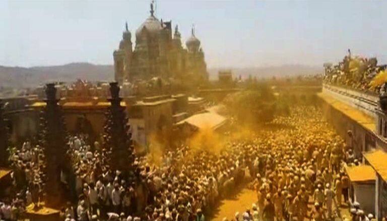 नवविवाहित जोडप्यांना यापुढे जेजुरीच्या खंडोबाचे थेट दर्शन no queue for Khandoba’s darshan to newly married couples latest update नवविवाहित जोडप्यांना यापुढे जेजुरीच्या खंडोबाचे थेट दर्शन