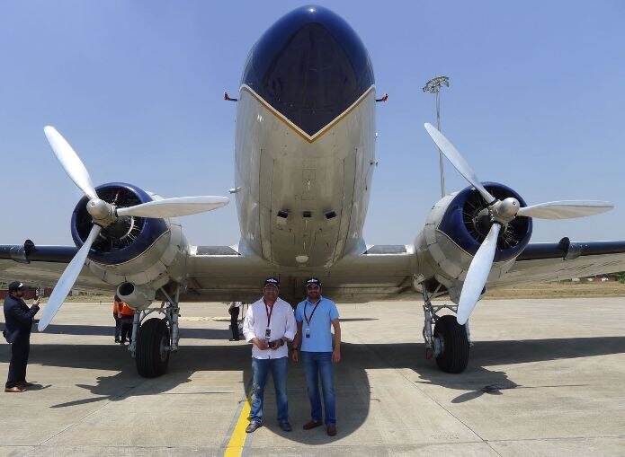 Dakota Airplane Used In World War 2 On World Tour Halts At Nagpur दुसऱ्या महायुद्धातील डॅकोटा विमान जगभ्रमंतीवर, नागपुरात थांबा