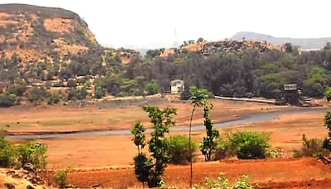 भिरा पुन्हा तापलं, तापमान 45.5 अंशावर! भिरा पुन्हा तापलं, तापमान 45.5 अंशावर!