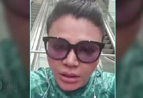 आक्षेपार्ह टिप्पणीबाबत राखी सावंतचा माफीनामा Rakhi Sawant Apologies For Her Statement On Valmiki आक्षेपार्ह टिप्पणीबाबत राखी सावंतचा माफीनामा