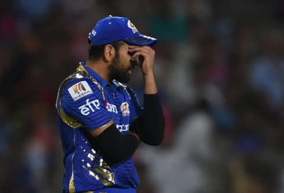 ...म्हणून रोहित शर्माला सामनाधिकाऱ्याने दंड ठोठावला! Rohit Sharma Fined For Arguing With The Umpire Latest Updates ...म्हणून रोहित शर्माला सामनाधिकाऱ्याने दंड ठोठावला!