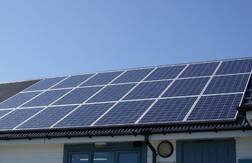 मुंबईच्या एकूण गरजेपैकी निम्मी वीजनिर्मिती सौर ऊर्जेद्वारे शक्य