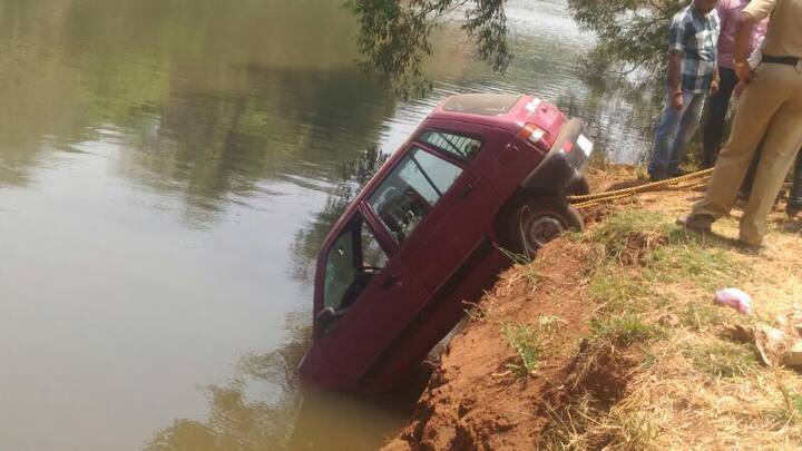 शहरात गाड्यांची चोरी करुन त्या पाण्यात टाकण्याच्या घटनांमुळे गुढ निर्माण झालं आहे. या संपूर्ण प्रकारामागे कुणाचा हात आहे, याचा तपास पोलिसांनी सुरु केला आहे.