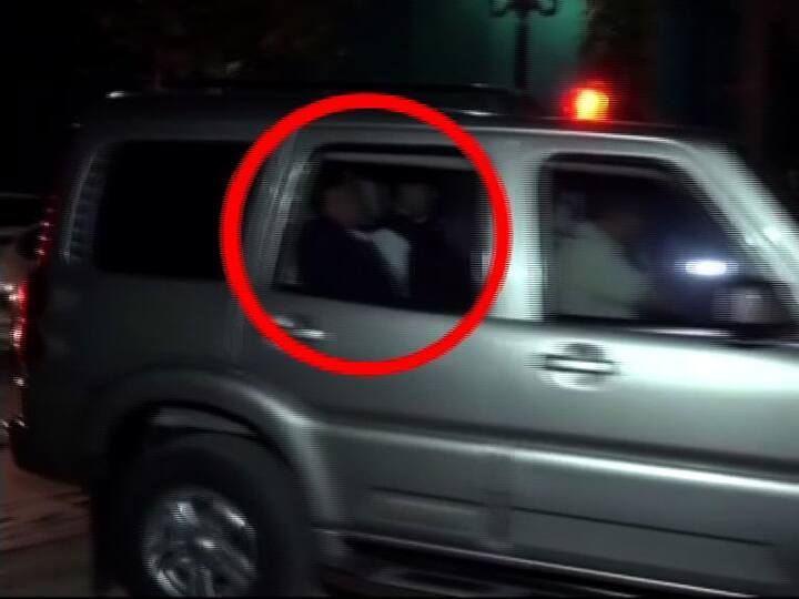 त्याचवेळी राणेंनी राज्यातल्या पक्षश्रेष्ठींवर नाराजी व्यक्त केली होती. त्यामुळे राणेंचा अहमदाबाद दौरा हा कमालीचा लक्षवेधी ठरला आहे. 