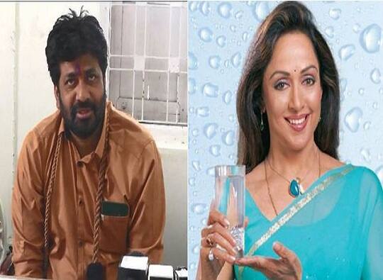 'हेमा मालिनी चित्रपटात दारु पितात, म्हणून...' बच्चू कडूंची सारवासारव Mla Bacchu Kadu Takes A U Turn Over Statement On Hema Malini 'हेमा मालिनी चित्रपटात दारु पितात, म्हणून...' बच्चू कडूंची सारवासारव