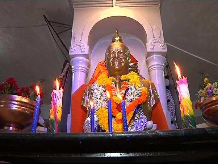 भारतरत्न डॉ. बाबासाहेब आंबेडकर यांची आज 126 वी जयंती आहे. या निमित्त महाराष्ट्रासह देभरात उत्साहाचं वातावरण पाहायला मिळत आहे. 