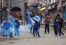 दगडफेकीनंतर काश्मीरमध्ये शाळा-महाविद्यालये बंद