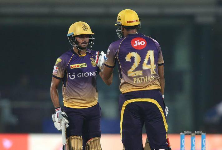 युसूफ पठाण आणि मनिष तिवारी यांच्या अर्धशतकी खेळीच्या जोरावर कोलकात्याने दिल्लीवर विजय मिळवला.