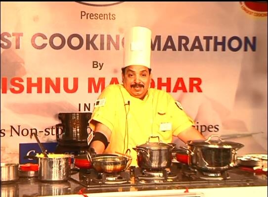 Chef Vishnu Manohar All Set To Make World Record For Continuous Cooking 52 तास सलग स्वयंपाक, शेफ विष्णू मनोहर विश्वविक्रमाच्या तयारीत