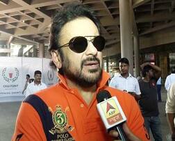 अजान वाद: अदनान सामी सोनू निगमच्या पाठिशी!