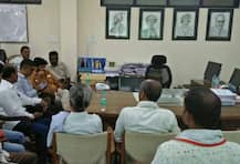 तूरप्रश्नी आ. बच्चू कडूंचा विभागीय कार्यालयात ठिय्या