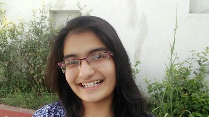 Jee Mains Result 2017 Nasiks Vrunda Rathi Scored Top In Country From Girls JEE Mains मध्ये नाशिकची वृंदा मुलींमध्ये देशात अव्वल