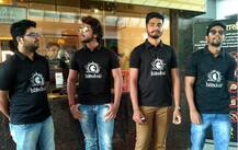 कुठे प्रभासवर दुग्धाभिषेक, तर कुठे फटाक्यांचा धूर, देशभरात बाहुबालीचा जल्लोष