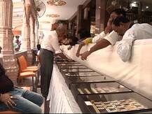 अक्षय्य तृतीयेच्या मुहूर्तावर सिद्धीविनायक मंदिरात अडीच किलो सोन्याचा लिलाव