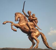 महापुरुषांच्या पुतळ्यांना अंतराचं बंधन, राज्य सरकारचा आदेश