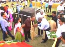 दहा हजार पाटीदार मुलींना 200 कोटी, गुजराती उद्योजकाचा बॉण्ड!