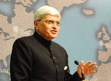 राष्ट्रपतीपदासाठी काँग्रेस पत्ते खोलणार, महात्मा गांधींच्या नातवाला मैदानात उतरवणार?