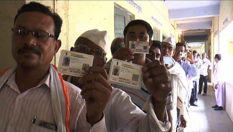 ग्रामपंचायत निवडणुकांची रणधुमाळी, राज्यातील 557 ग्रामपंचायतींसाठी 24 मार्चला मतदान Voting on March 24 for 557 Gram Panchayats in the state ग्रामपंचायत निवडणुकांची रणधुमाळी, राज्यातील 557 ग्रामपंचायतींसाठी 24 मार्चला मतदान