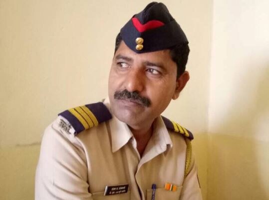 Police Constable Suicide In Pune Latest Update पुण्यात पोलीस हवालदाराची गळफास घेऊन आत्महत्या
