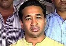 आमदार नितेश राणेंवर खंडणीचा गुन्हा दाखल