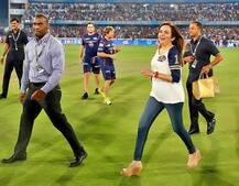 मुंबई इंडियन्सच्या विजयानंतर नीता अंबानींचं सेलिब्रेशन