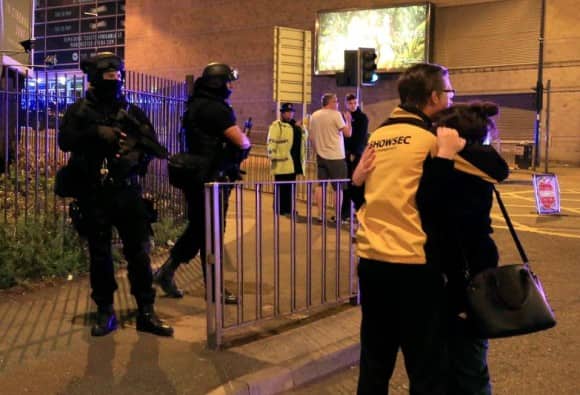 Bcci Called Up Urgent Meeting On The Backdrop Of The Manchester Attack Latest Update मॅन्चेस्टर हल्ल्यामुळे चॅम्पियन्स ट्रॉफीवर दहशतीचं सावट