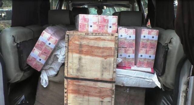 मतदानाआधी भिवंडीत कारमधून 60 लाखांची रोकड जप्त