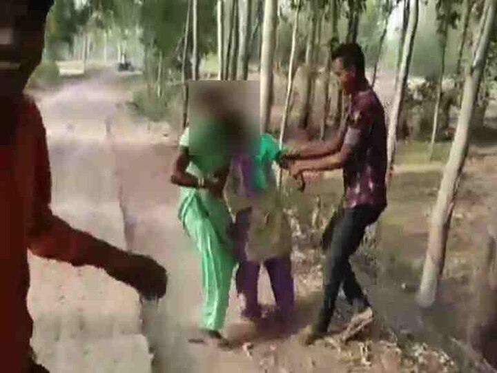 Women Molested By 14 Boys In Broad Daylight In Rampur Latest Updates उत्तर प्रदेशात प्रेमी युगुलाला बेदम मारहाण करुन तरुणीचा विनयभंग