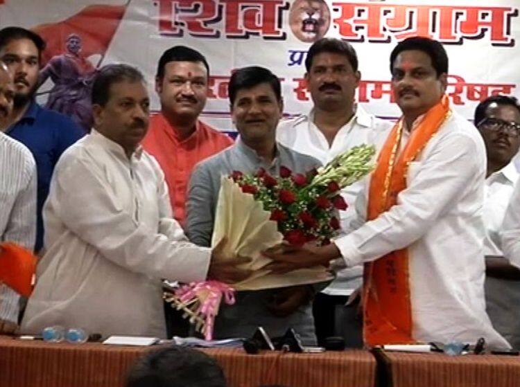 माजी केंद्रीय मंत्र्याचा विनायक मेटेंच्या शिवसंग्राममध्ये प्रवेश Former Cabinet Minister Subodh Mohite Entered In Shivsangram Latest Updates माजी केंद्रीय मंत्र्याचा विनायक मेटेंच्या शिवसंग्राममध्ये प्रवेश