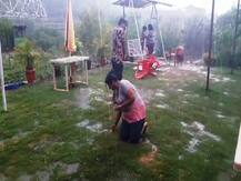 महाबळेश्वरमध्ये गारांसह जोरदार पाऊस