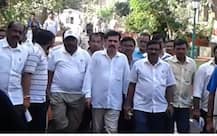 राजू शेट्टींची आत्मक्लेश यात्रा राजभवनावर धडकली