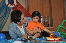 अभिनेता तुषार कपूरच्या मुलाचा पहिला वाढदिवस 