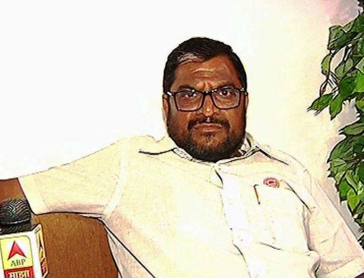 सरकारला पाठिंबा दिल्याचा पश्चाताप, लवकरच बाहेर पडण्याचा विचार : राजू शेट्टी Raju Shetty To Thing About Going Out From Nda Over Farmers Issue Latest Updates सरकारला पाठिंबा दिल्याचा पश्चाताप, लवकरच बाहेर पडण्याचा विचार : राजू शेट्टी