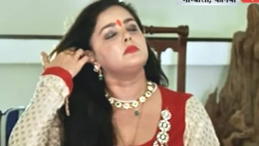 ड्रग्जप्रकरणी अभिनेत्री ममता कुलकर्णी फरार घोषित Actress Mamta Kulkarni Declared As Absconding In Drug Racket Case Latest Update ड्रग्जप्रकरणी अभिनेत्री ममता कुलकर्णी फरार घोषित