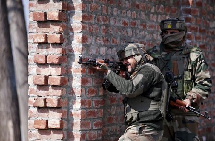 Jammu Kashmir Machil Sector Infiltration Bid Foiled Four Terrorists Neutralised माछिल सेक्टरमध्ये पाककडून घुसखोरीचा प्रयत्न, 4 दहशतवाद्यांना कंठस्नान