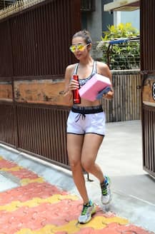 जिमनंतर योगा... मलायकाचा फिटनेस फंडा