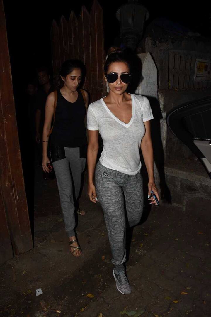 अभिनेत्री मलायका