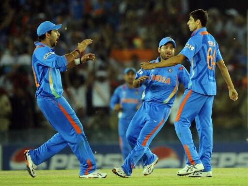 2011 च्या विश्वचषकात युवराजला कॅन्सरचा आजार असूनही तो टीम इंडियासाठी खेळतच राहिला. संपूर्ण विश्वचषकात सर्वोत्कृष्ट प्रदर्शन करत त्याने टीम इंडियाला विश्वषकाचा किताब मिळवून दिला.