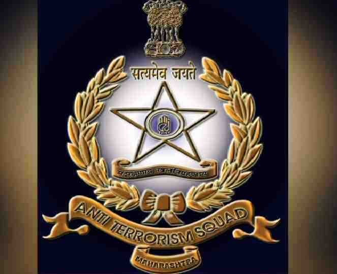 Maharashtra Ats Arrests 2 For Leaking Sensitive Military Information Through Fake Telecom Centres From Latur लातुरमध्ये अवैध STD सेंटरचा पर्दाफाश, पाकला लष्कराची माहिती पुरवल्याचा संशय