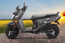 होंडाची ‘CLIQ’ स्कूटर लॉन्च, स्वस्त आणि मस्त!