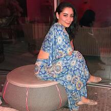 मान्यता दत्तच्या फ्रान्स ट्रिपचे नवे फोटो 