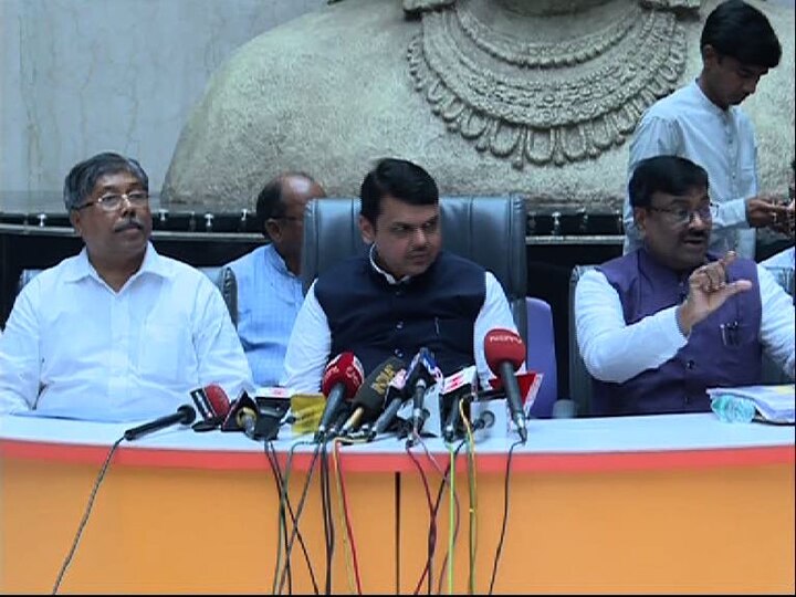 भाजपचे सर्व मंत्री आणि आमदार कर्जमाफीसाठी एका महिन्याचा पगार देणार