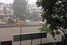 नागपूरमध्ये जोरदार पाऊस, रस्त्यावर पाणीच पाणी 