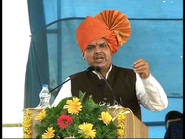 'विठ्ठलाच्या कृपेमुळे निलंग्यातील हेलिकॉप्टर अपघातातून वाचलो'