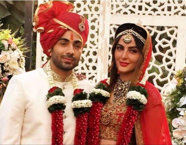 अभिनेत्री मंदना करिमीची पतीविरोधात कौटुंबिक हिंसाचाराची तक्रार Mandana Karimi Files Domestic Violence Case Against Husband Latest Update अभिनेत्री मंदना करिमीची पतीविरोधात कौटुंबिक हिंसाचाराची तक्रार