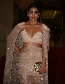 \'दृश्यम\' फेम श्रिया सरनची अवॉर्ड सोहळ्याला हजेरी