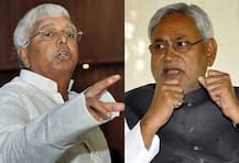 लालूंवर छापेमारी, नितीश कुमार सरकार संकटात