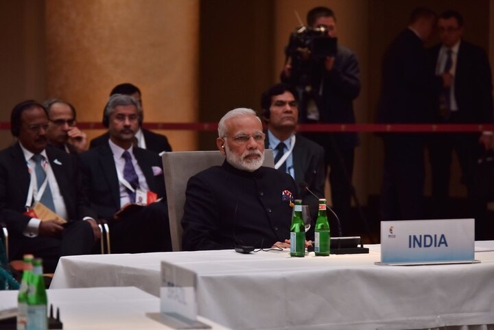 Pm Narendra Modi Unveils 10 Point Action Plan For Fight Against Terrorist In G20 Summit 2017 Latest Updates जी-20 परिषदेत मोदींनी पाकिस्तानला खडसावलं!